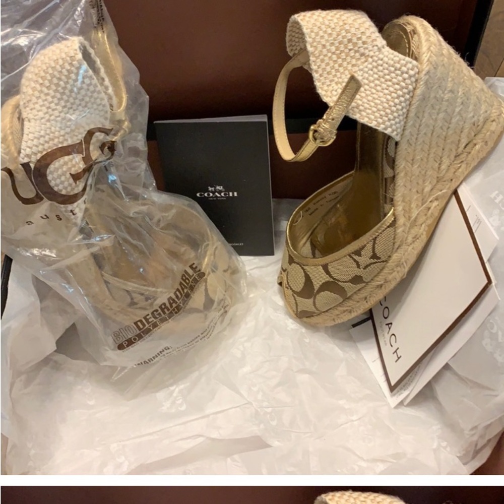 Coach sandals